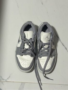 Nike Air Jordan Low Top Sneakers in Gray